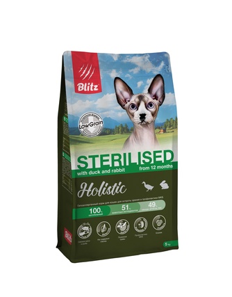 Корм сухой для стерилизованных кошек и кастрированных котов BLITZ Holistic Sterilised с уткой и кроликом (5 кг)