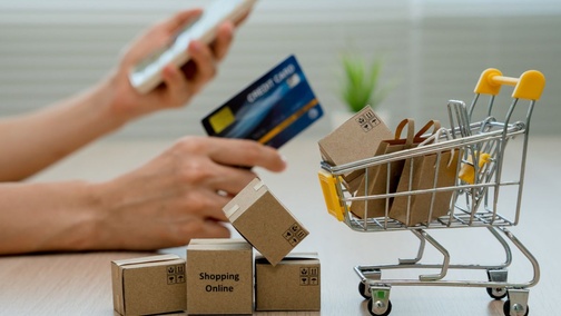 




    
        
            



    
        
            
        
        
            
        
    

        
    
    
        
        Интеграцию информационных баз маркетплейсов с системой &laquo;Честный знак&raquo; необходимо ускорить для борьбы с контрафактом. Участники рынка обратили н…